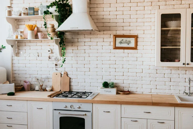 8 Effective Ways to Eliminate Unpleasant Kitchen Odors