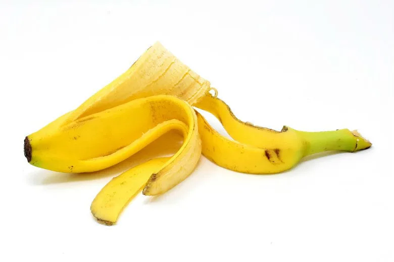 Why You Should Rub a Banana Peel on Your Arm