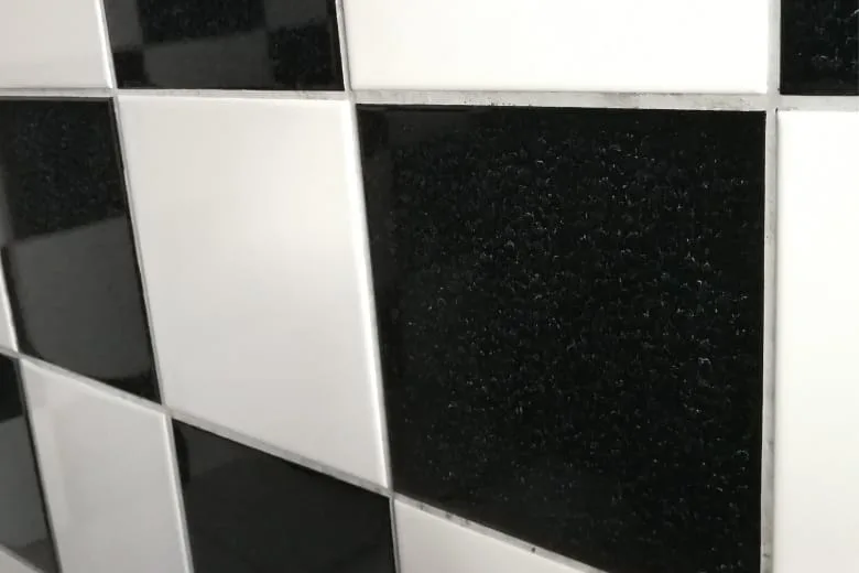 Restore the Shine to Your Bathroom Tiles and Grout Effortlessly