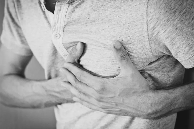 Experiencing Chest Pain? Here Are 5 Possible Reasons