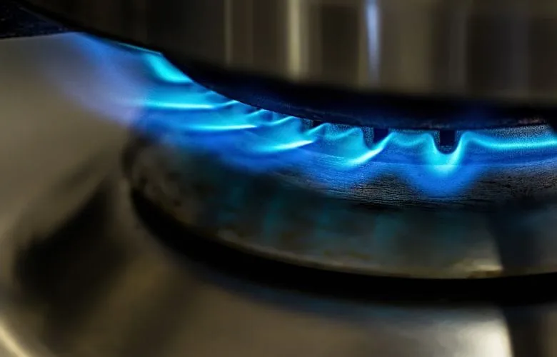 Effortless Gas Burner Cleaning: A Simple Trick for Sparkling Results