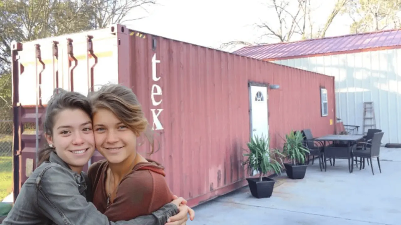 Young Couple Transforms an Old Container Into a Cozy Home – See Inside!