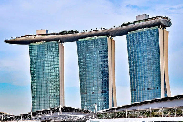 10 Insane Structures Built by Super-Rich Eccentrics