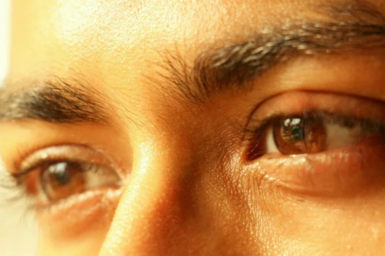 Common Causes of Dry Eyes and Effective Solutions