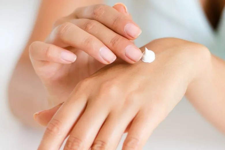 Prevent Dry Hands After Frequent Washing: Effective Tips