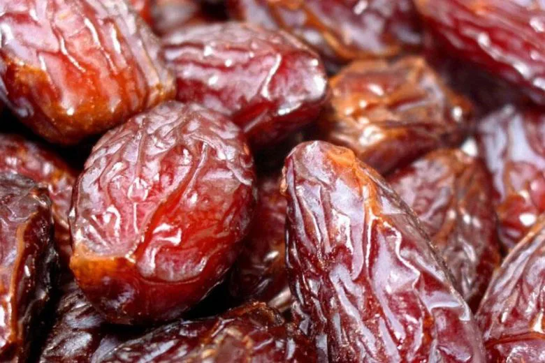 3 dates daily