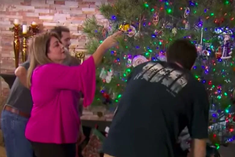 This Family Has Used the Same Real Christmas Tree for 35 Years