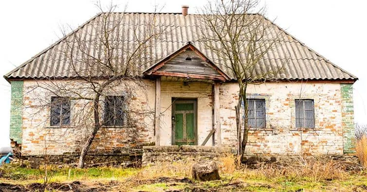 A House Frozen in Time Since the 1950s: The Incredible Discovery Inside