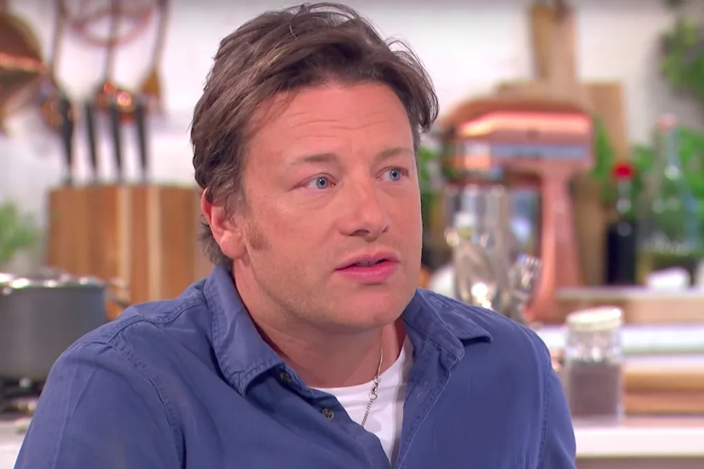 Jamie Oliver Imposes Strict No-Selfie Rule on His Teenage Daughter—Would You Do the Same?