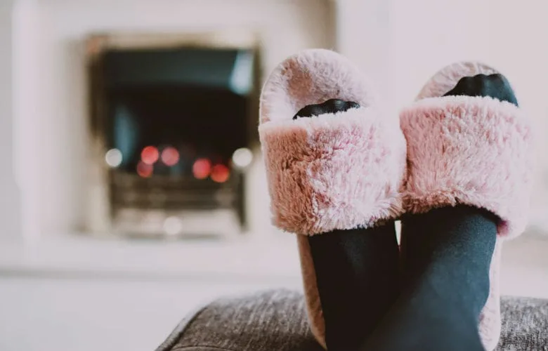 4 Ways to Keep Your Feet Warm in Winter