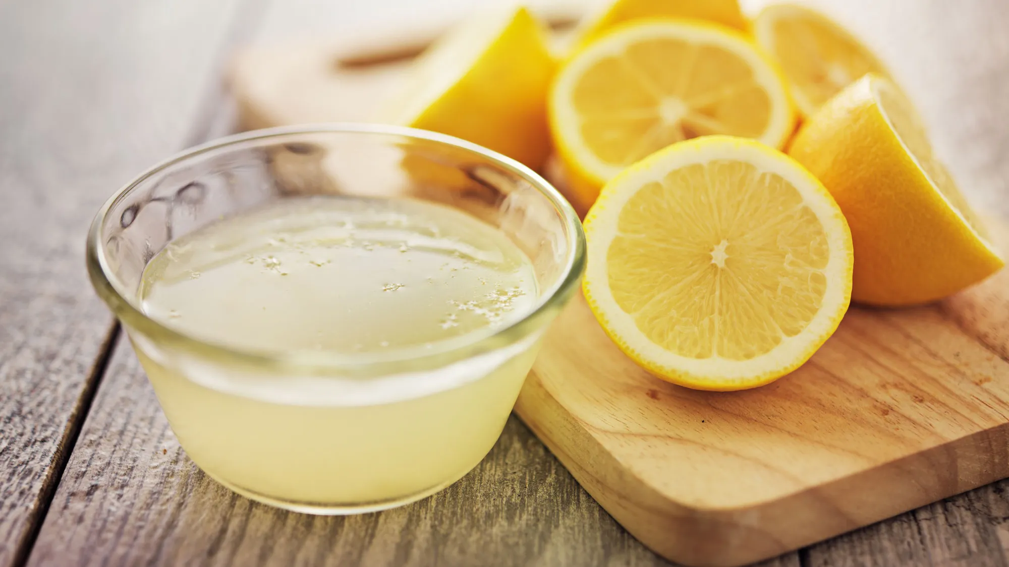 12 Surprising Health Benefits of Lemon Juice You Need to Know