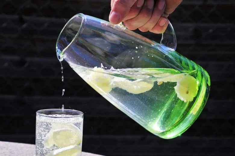 You Can Drink Too Much Water: Here’s How Your Body Warns You