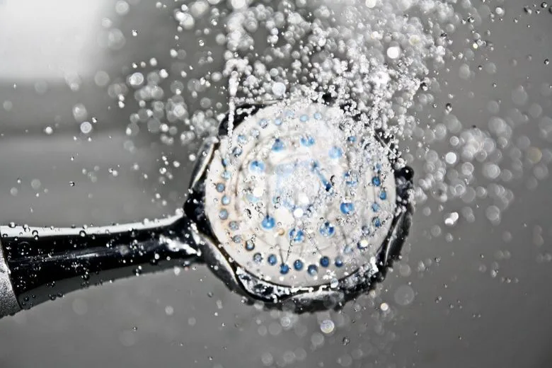 6 reasons why you should have an ice-cold shower