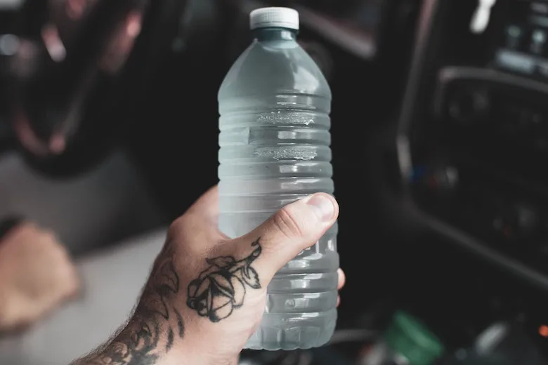 How a Plastic Bottle Can Drastically Reduce Your Water Usage