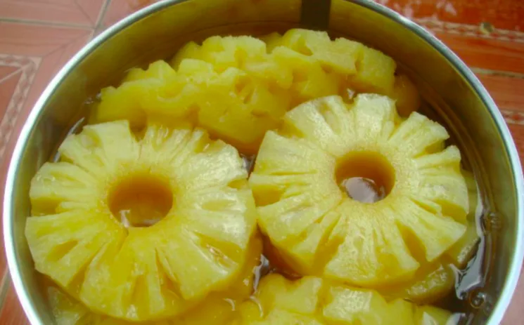 Do You Regularly Eat Canned Fruit? Here's What You Need to Know