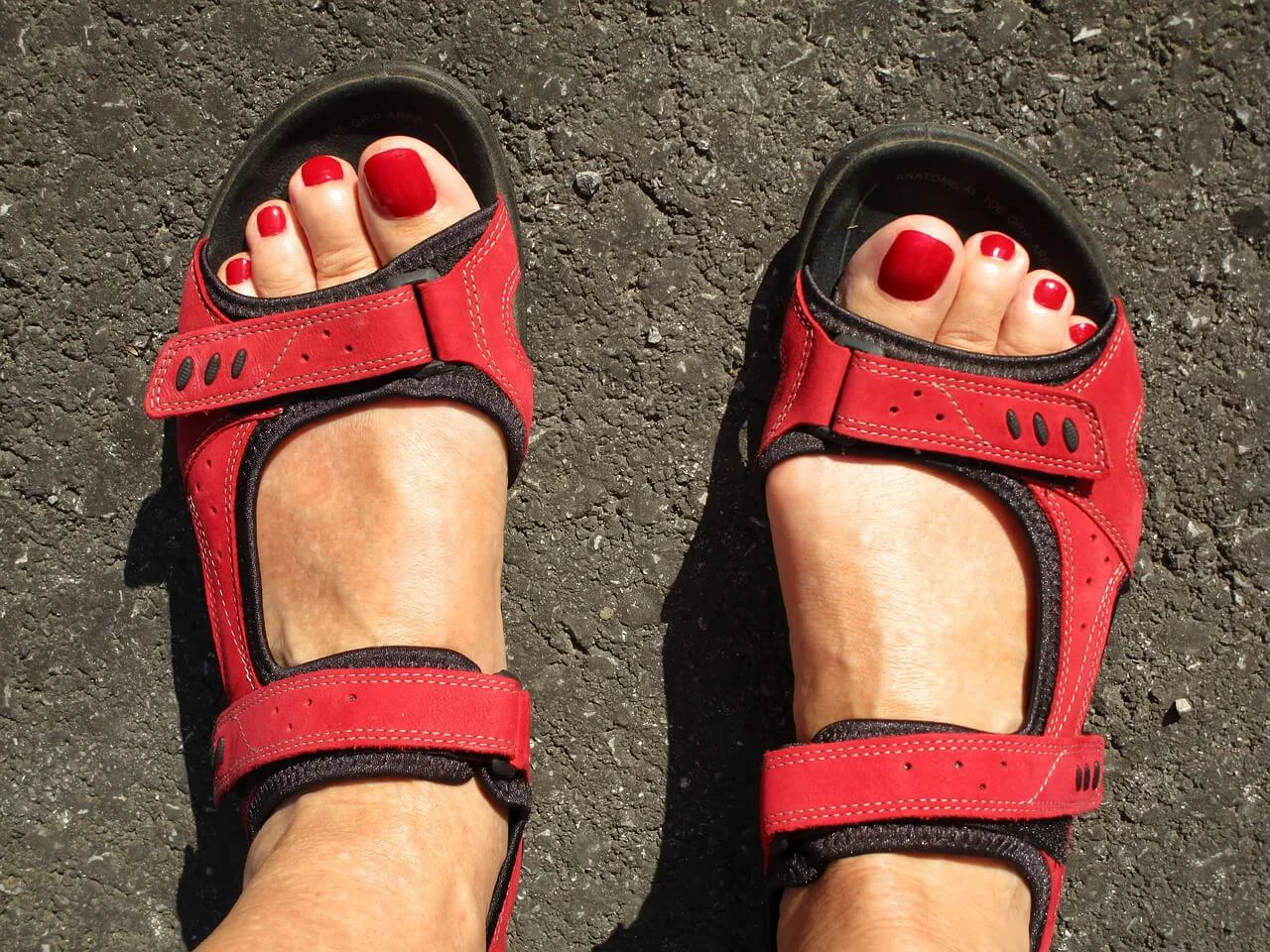 Why You Shouldn’t Wear the Same Shoes Every Day