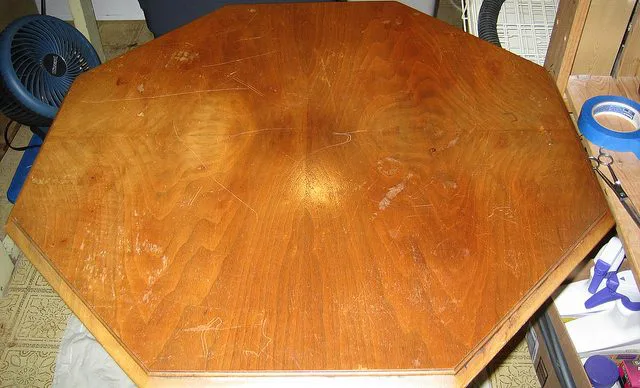 5 Simple Tricks to Remove Scratches from Any Surface in Your Home