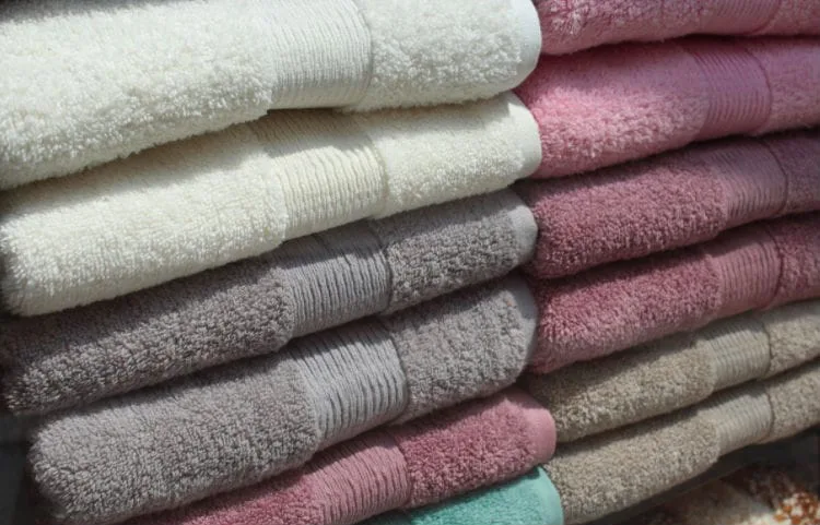 Why you should stop folding towels and try rolling them instead