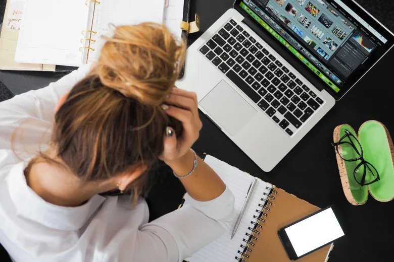 10 Signs That Your Stress Levels Are Too High