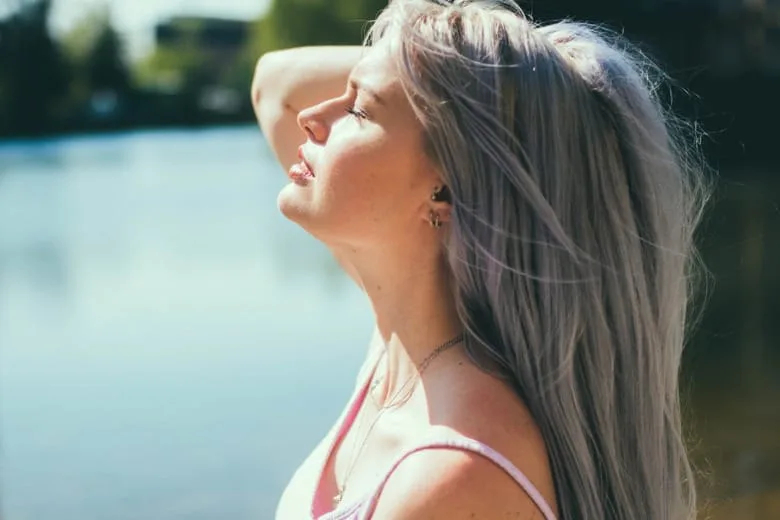 6 Effective Tips to Stop or Prevent a Sweaty Upper Lip