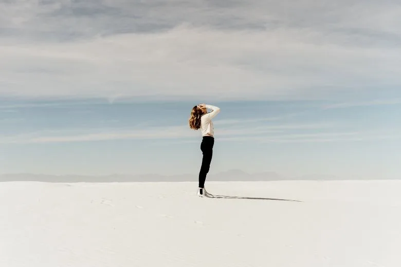 Your Posture Reveals Key Traits of Your Personality
