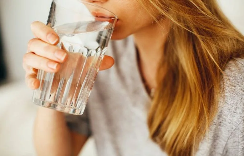 Always Feeling Thirsty? 5 Possible Reasons Behind It