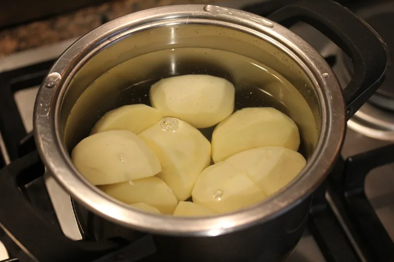Speed Up Potato Boiling with This Simple Trick