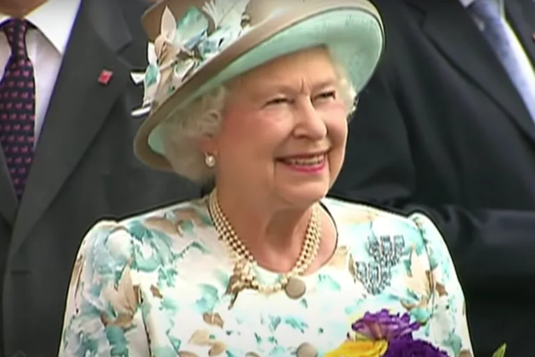 Annual Income of Queen Elizabeth Revealed