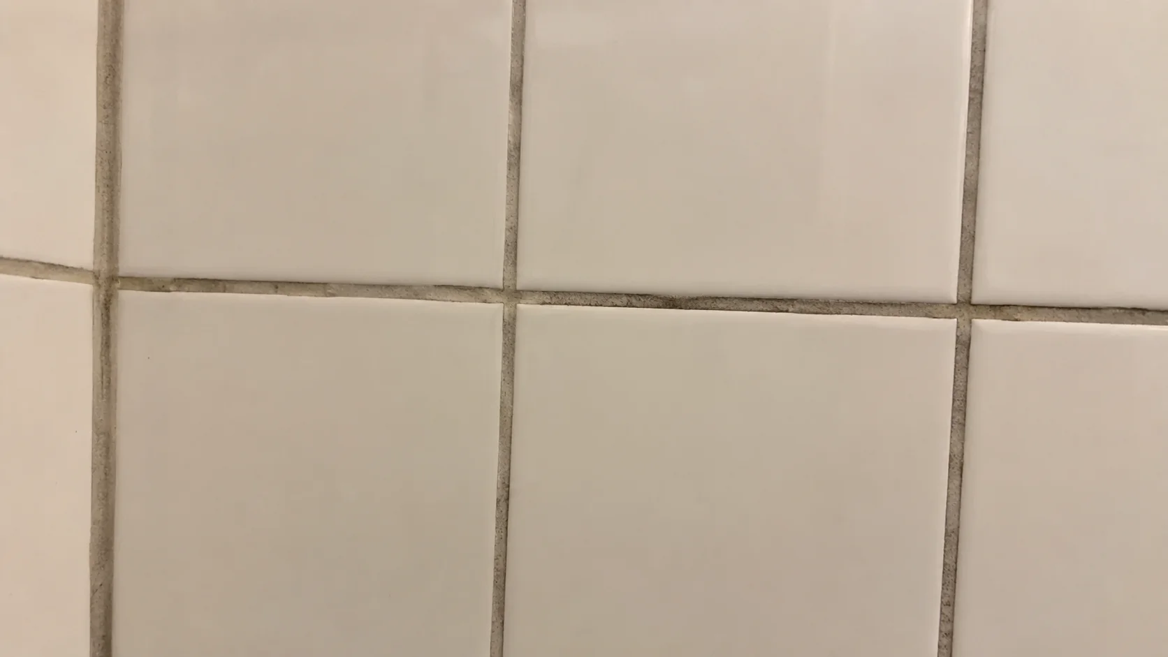 Restore Your Bathroom Tiles and Grout: Simple Methods for a Sparkling Finish