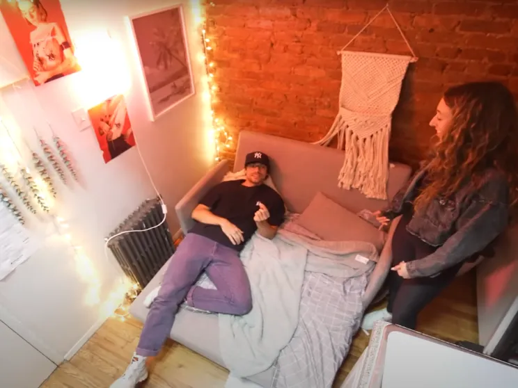 Pull-out guest bed in Lena's apartment
